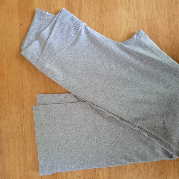 Old Navy Gray Leggings Soft Cotton Blend - Picture 1 of 3